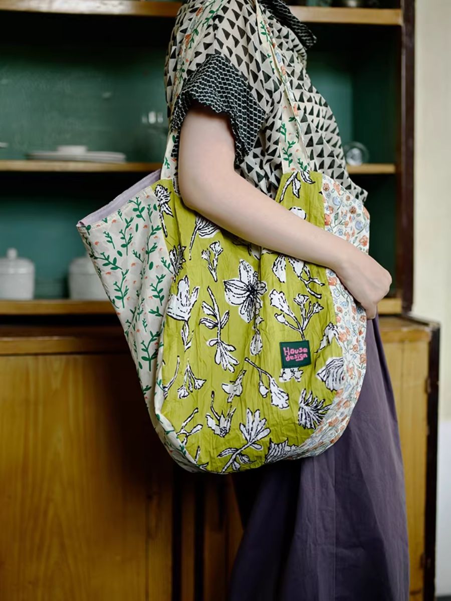 Women Retro Spliced Floral Print Shoulder Bag