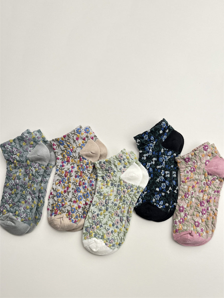 5 Pairs Women Artsy Floral Embossing Short Socks