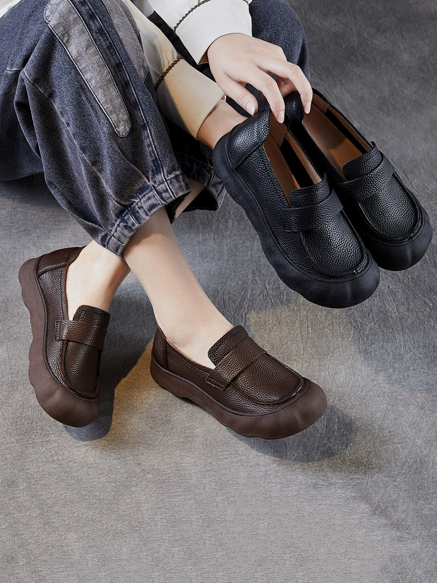 Women Retro Genuine Leather Mid-Heel Shoes