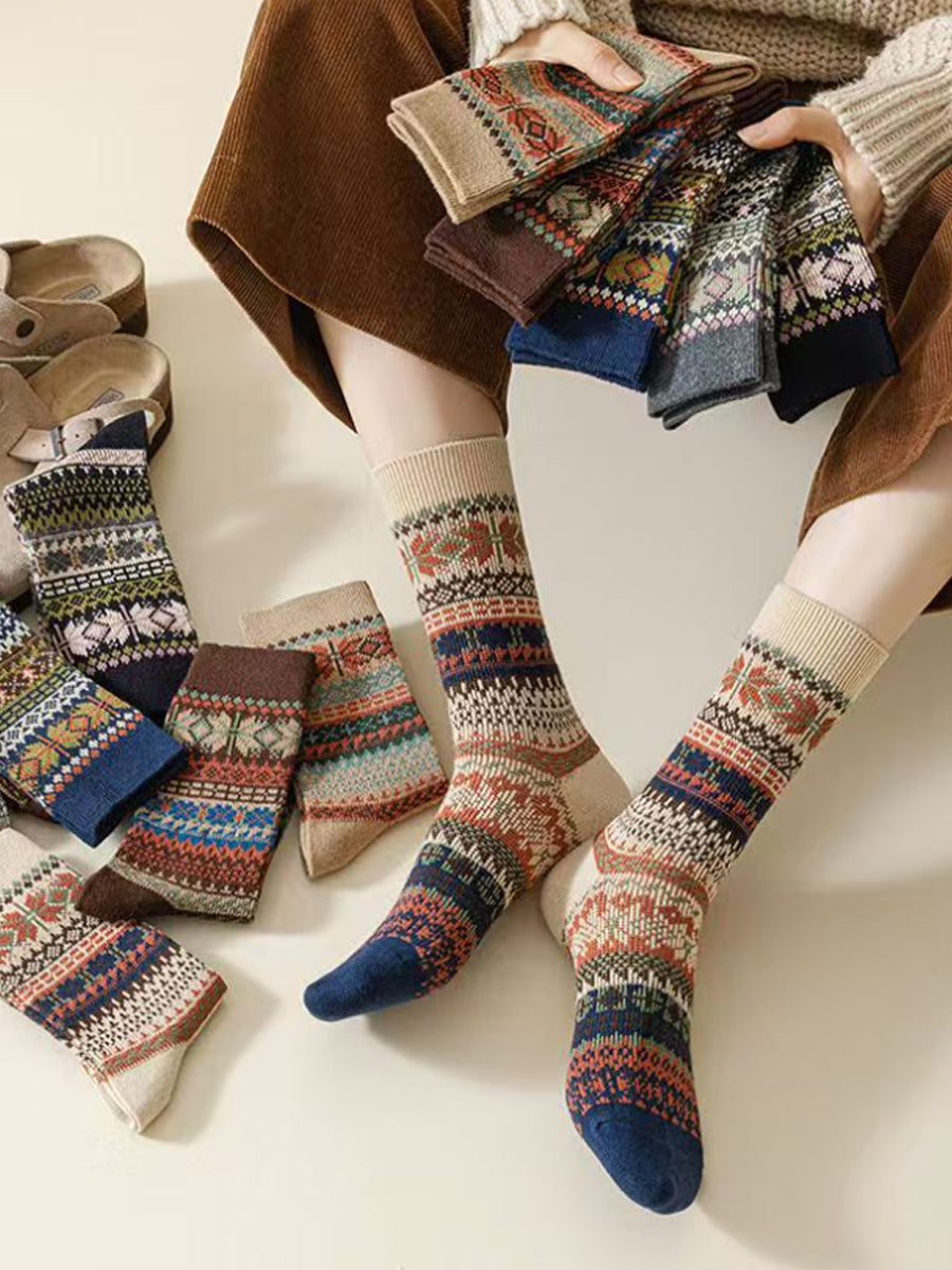 6 Pairs Women Vintage Winter Stripe Cotton Socks