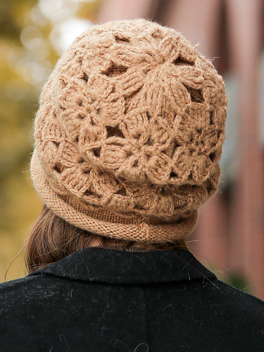Women Artsy Winter Flower Knitted Hat