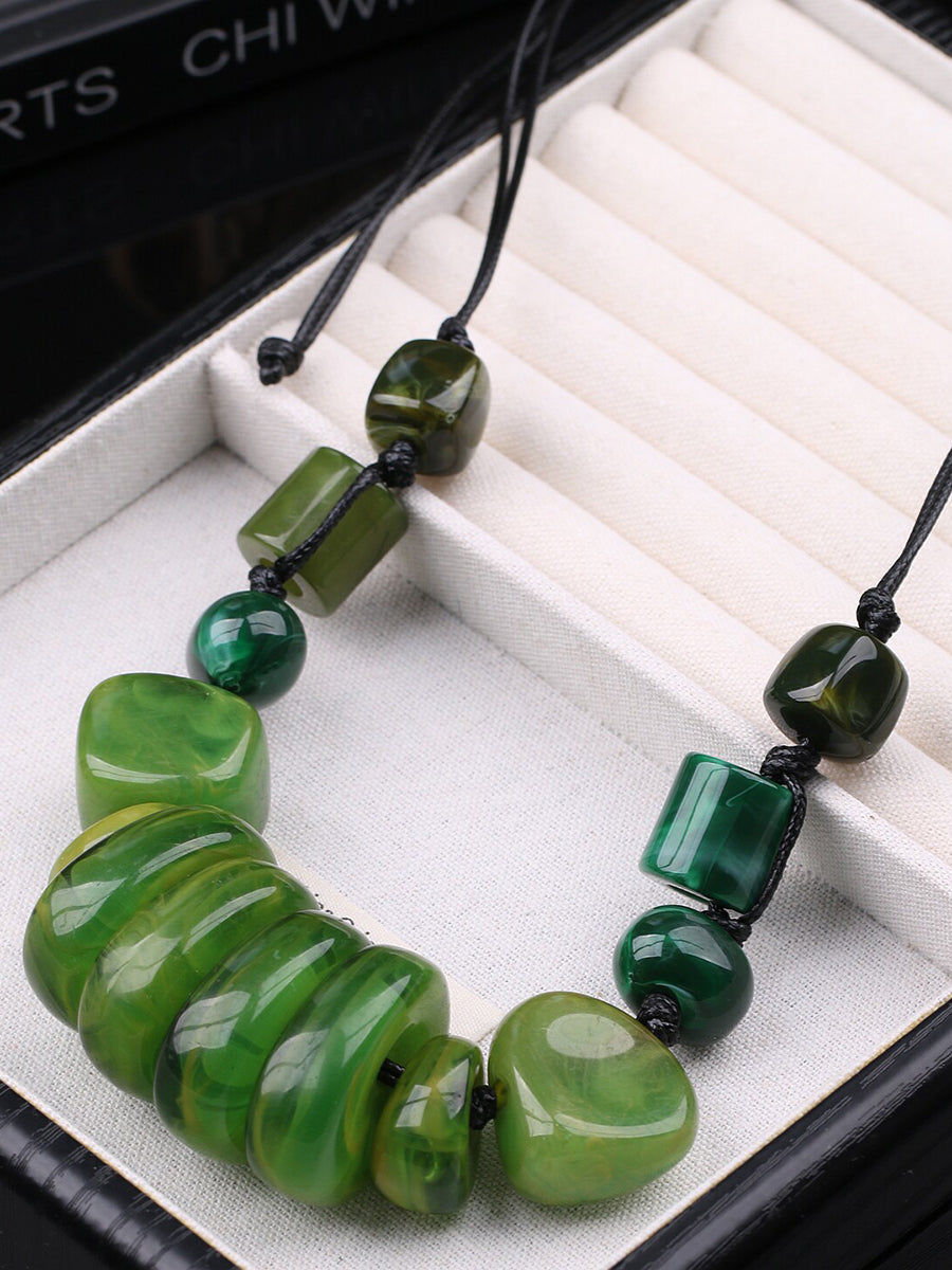 Women Vintage Stone Weave Pendant Necklace