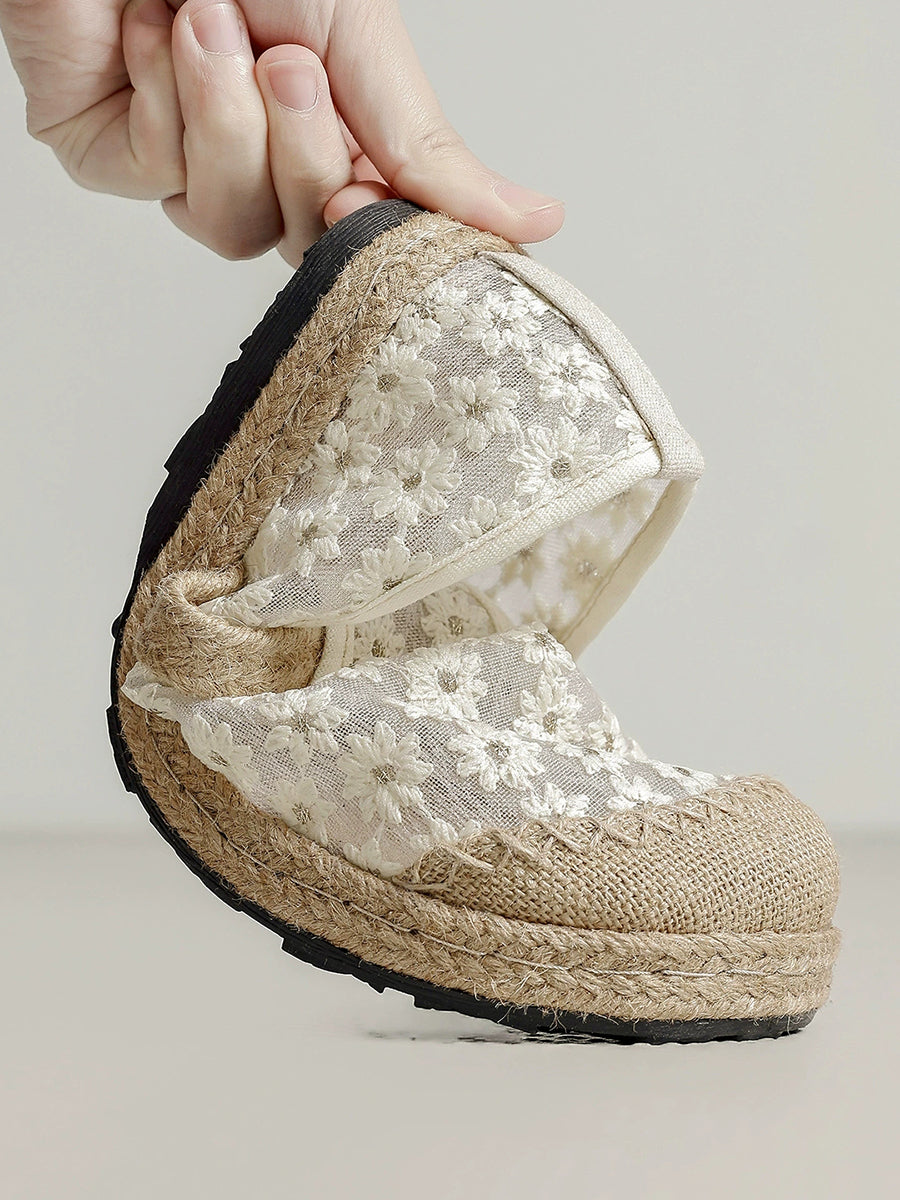 Women Summer Ethnic Flower Embroidery Flat Shoes