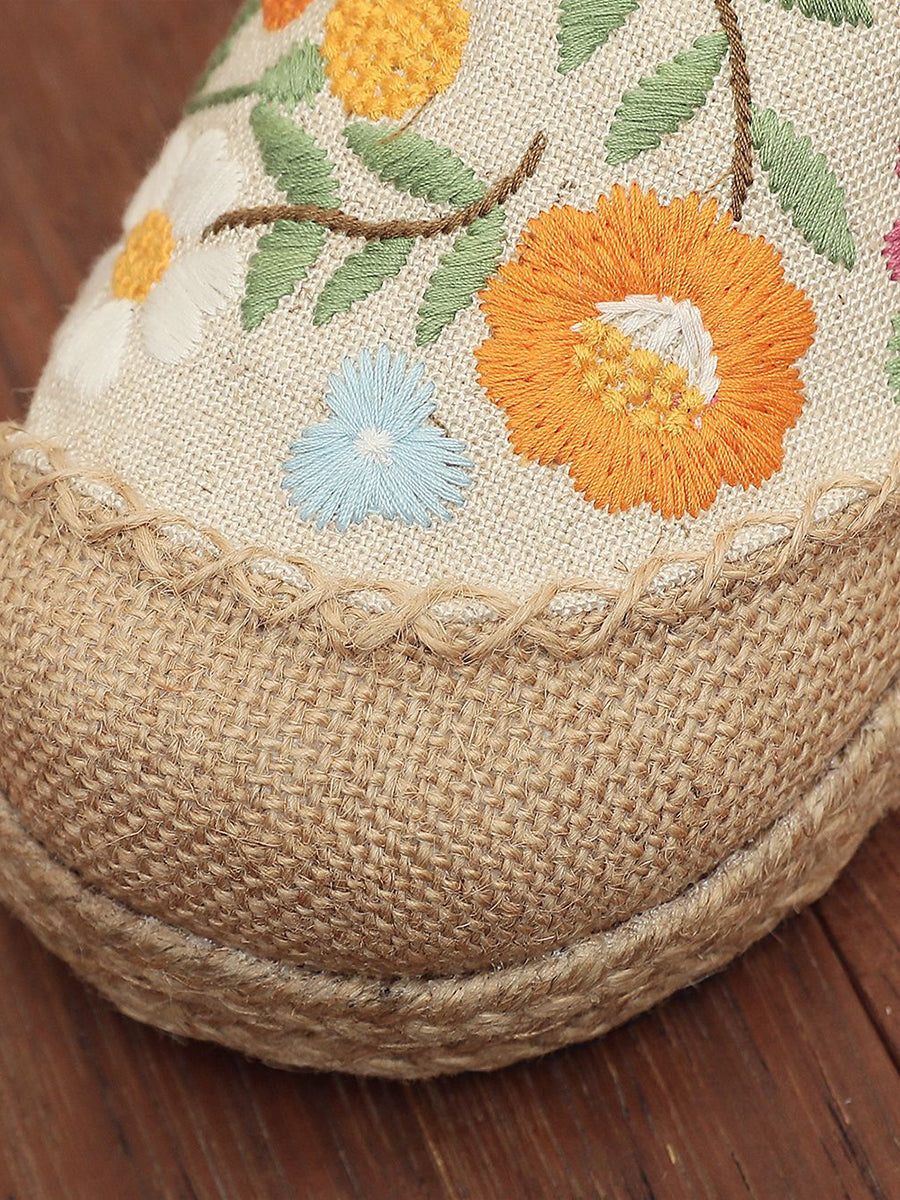 Women Summer Artsy Flower Linen Slippers