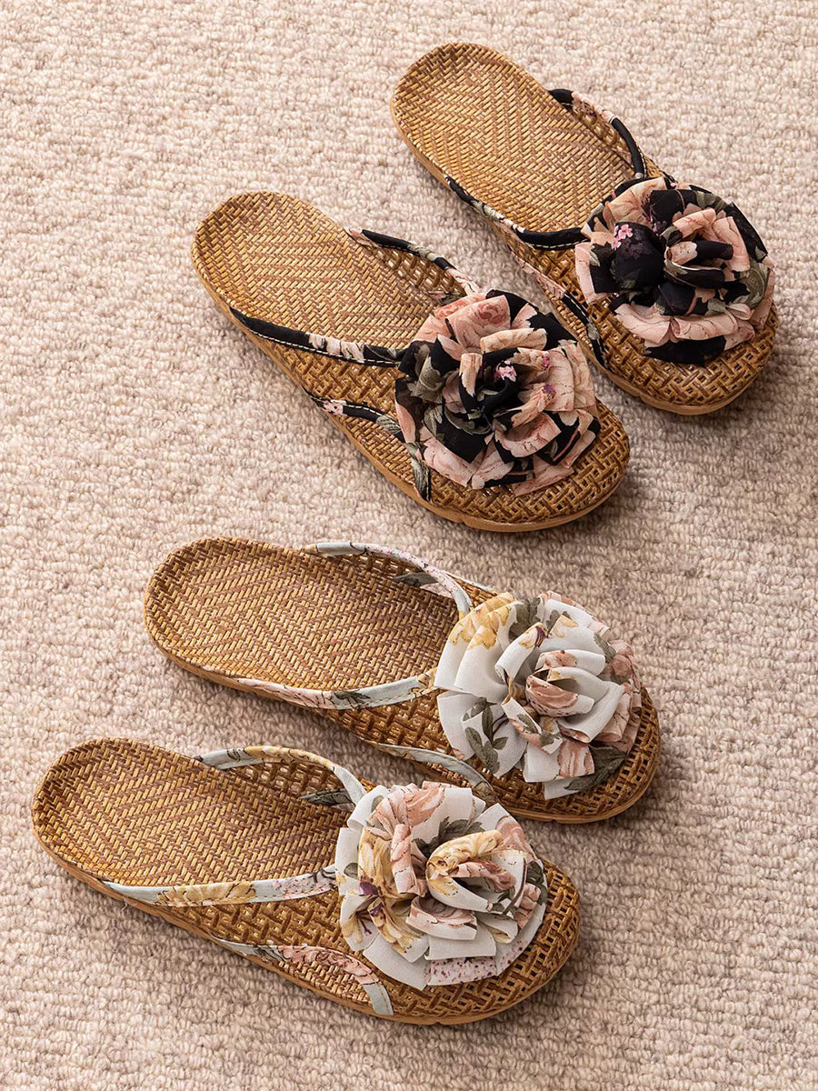 Women Summer Artsy Straw Weave Flower Slippers