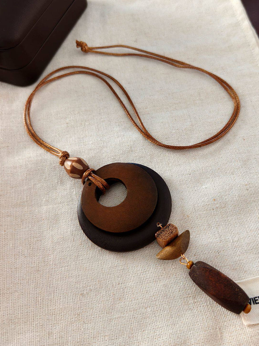 Women Vintage Wooden Pendant Necklace – Long Ethnic Sweater Chain