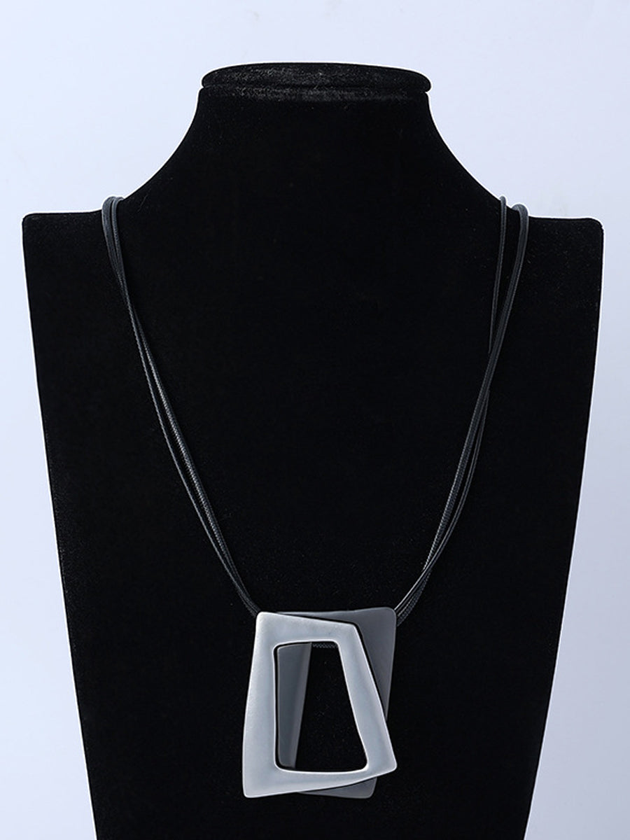 Women Fashion Geometric Alloy Necklace