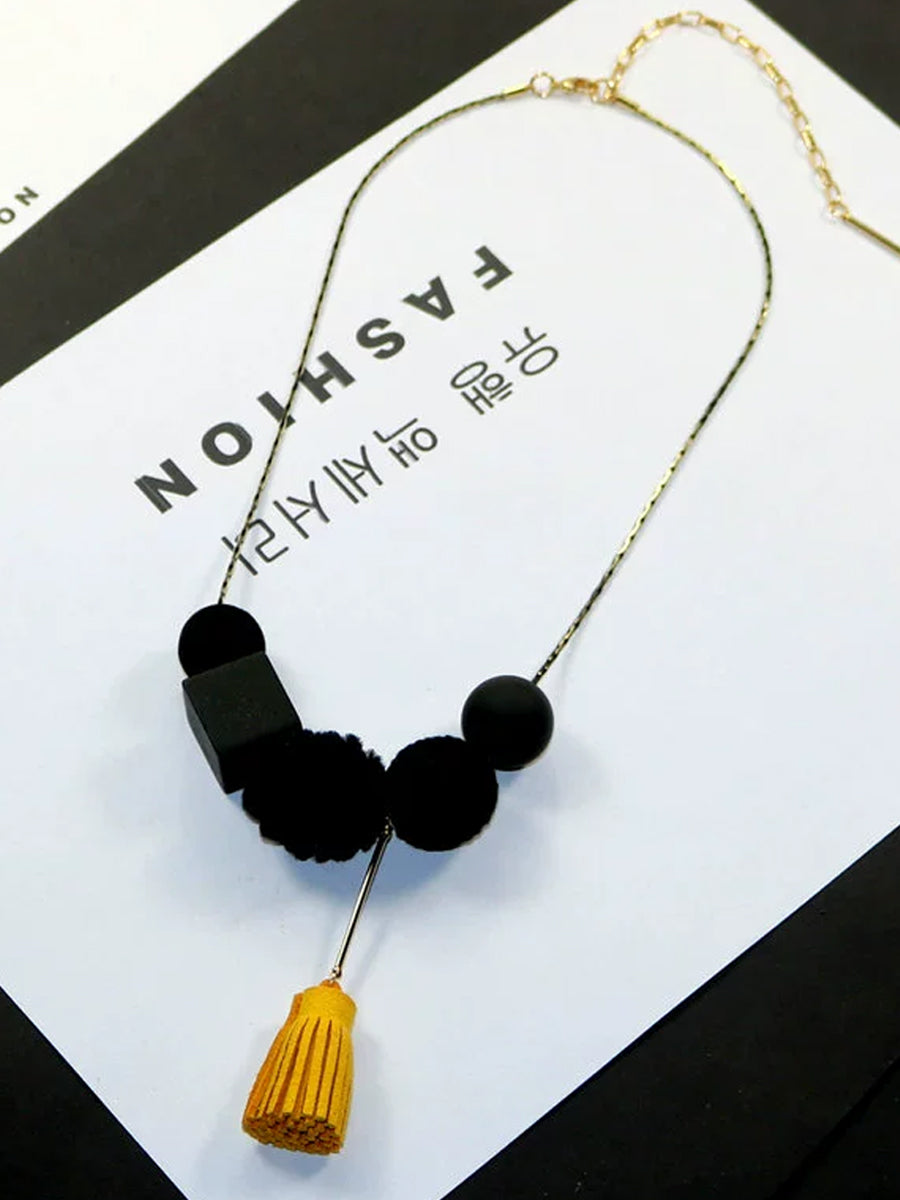 Women Vintage Alloy Wood Line Ball Necklace