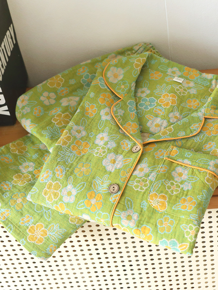 Plus Size Vintage Floral Jacquard Long-Sleeve Pajama Set