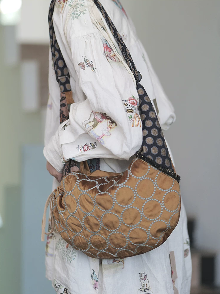 Vintage Embroidered Crescent Shoulder Bag
