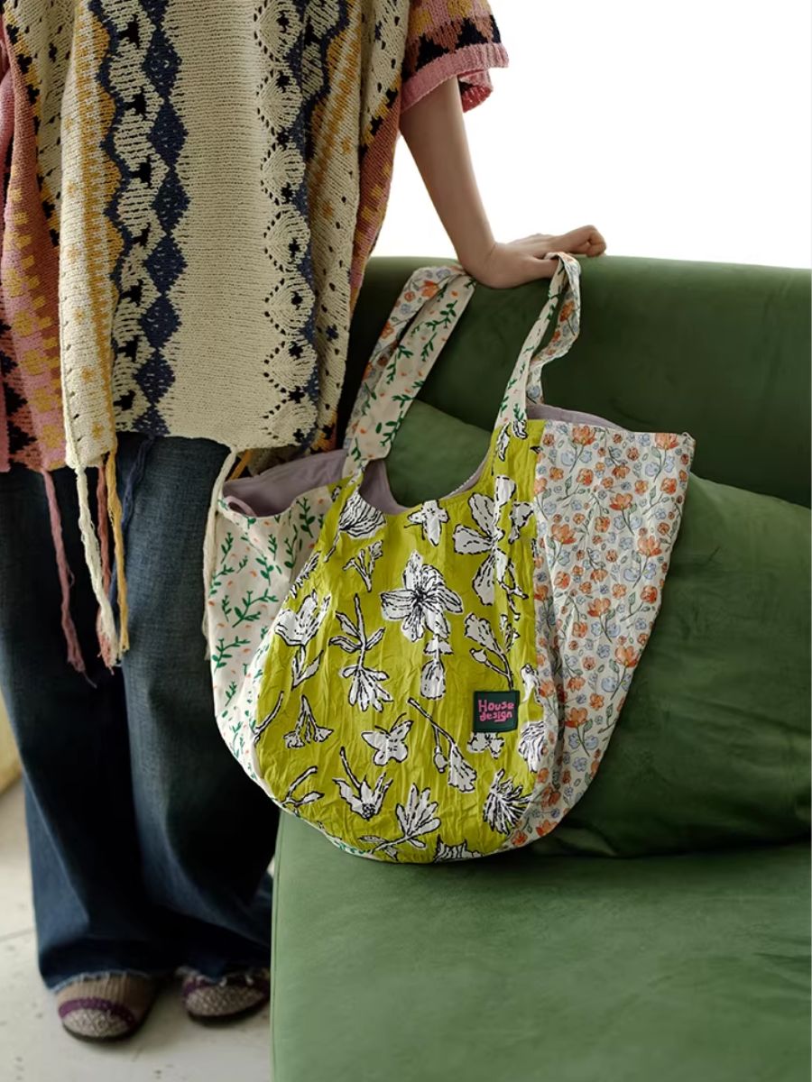 Women Retro Spliced Floral Print Shoulder Bag