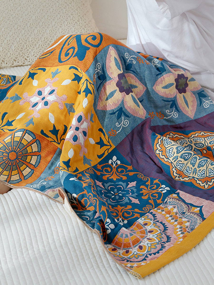 Floral Motif Cotton Gauze Bath Towel