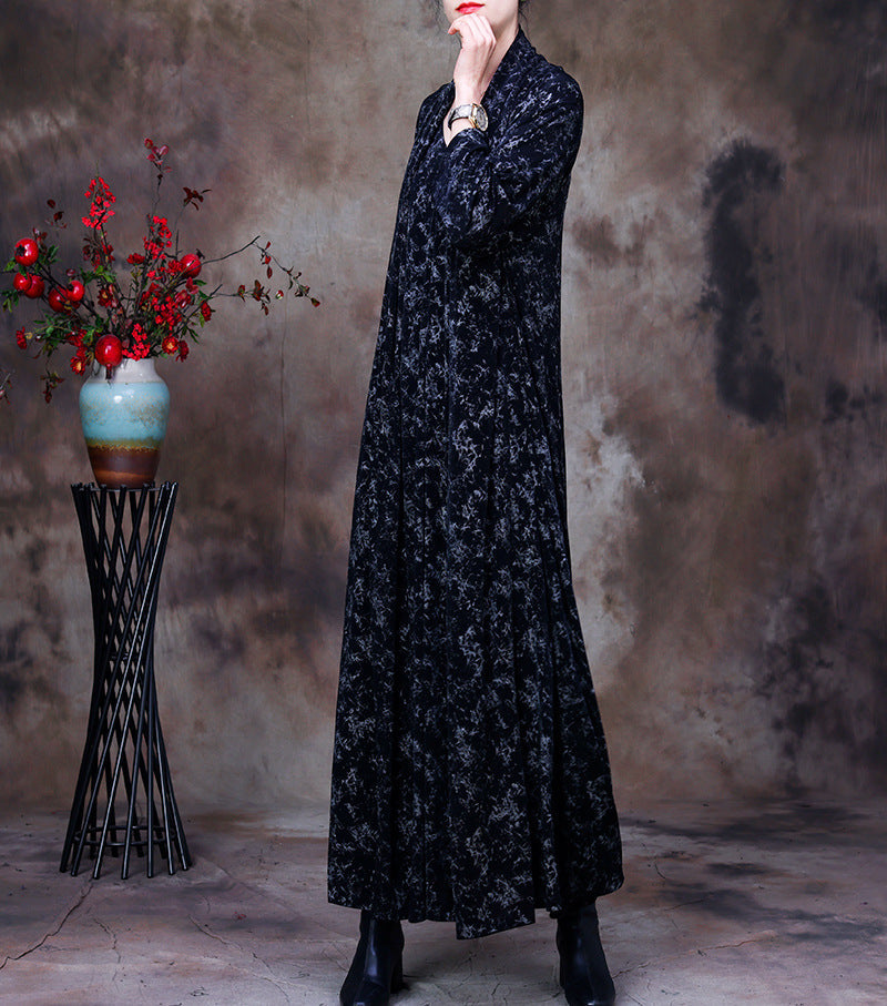 Plus-Size Women Vintage Abstract Print V-Neck Loose Maxi Dress