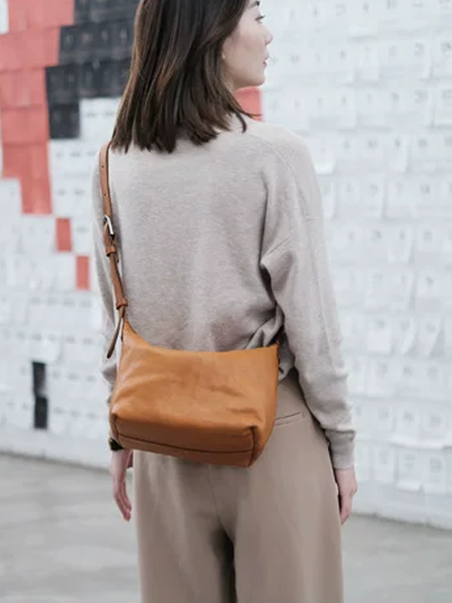 Vintage Leather Crossbody Bag