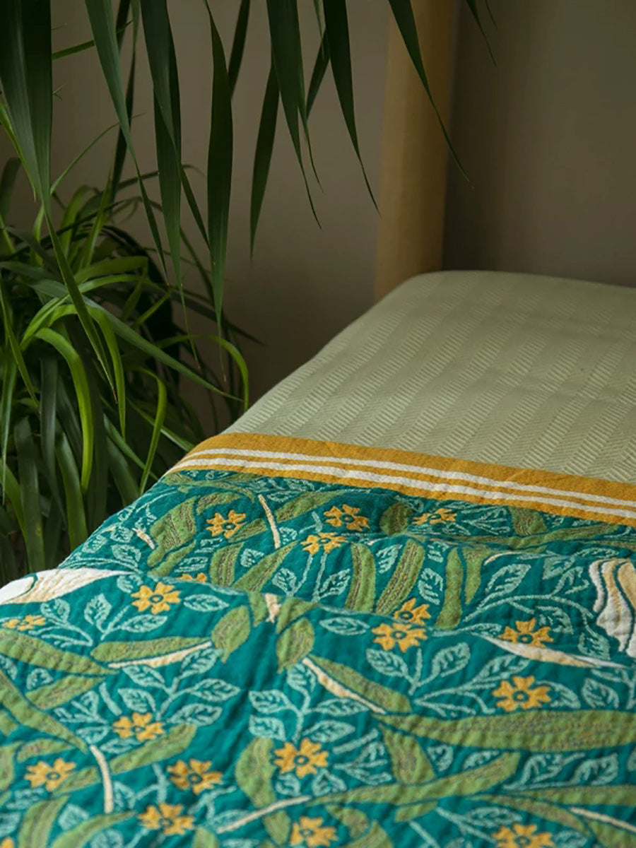 Country Style Reversible Floral All Season Cotton Throw Blanket