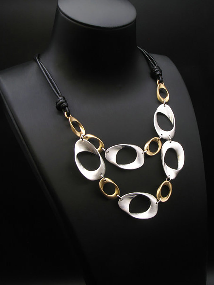 Geometric Two-Tone Metal Pendant Necklace