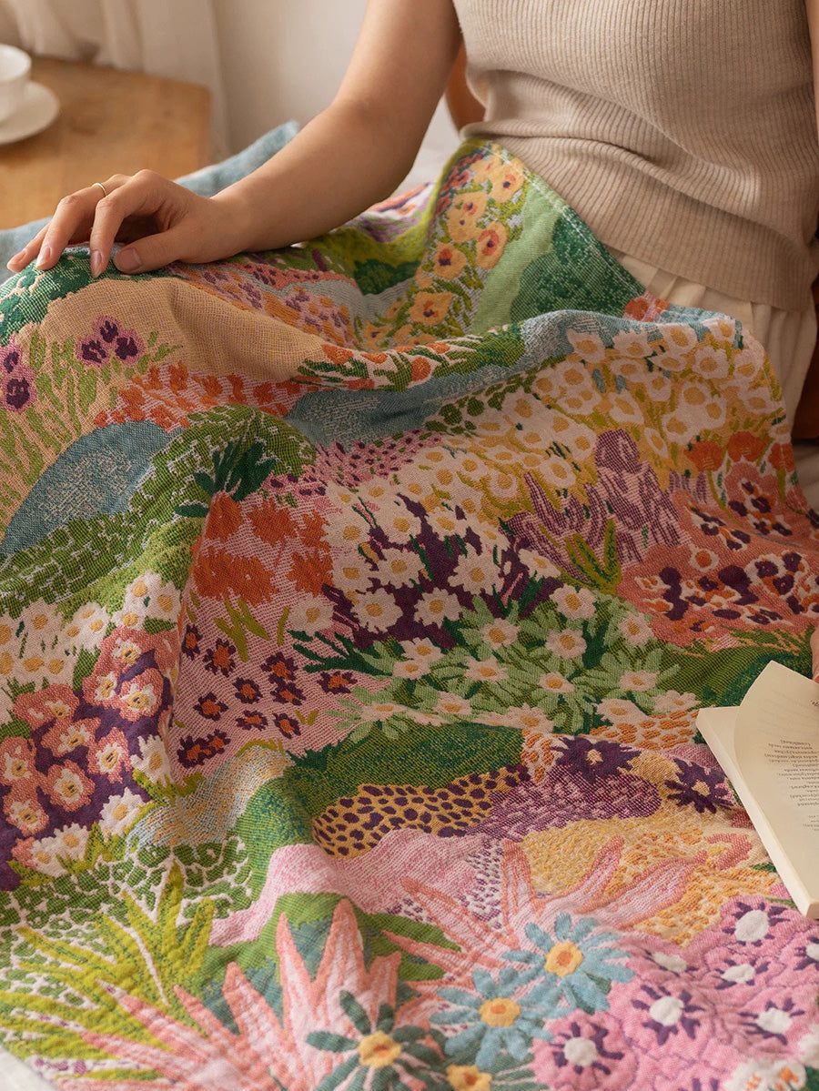 100% Cotton Yarn-Dyed Jacquard Floral Bath Towel