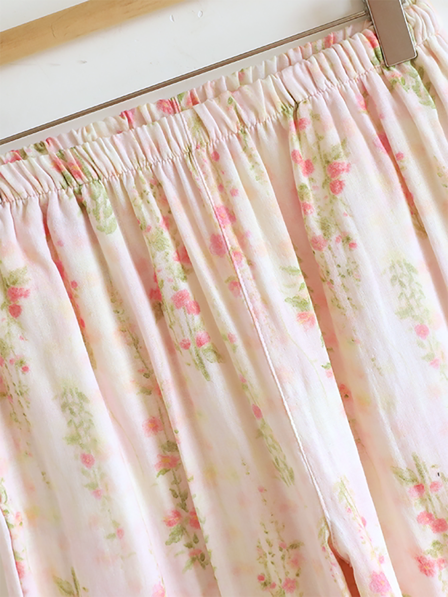 Plus Size Women Floral Print Minimalist V_Neck Cotton Pajama Set