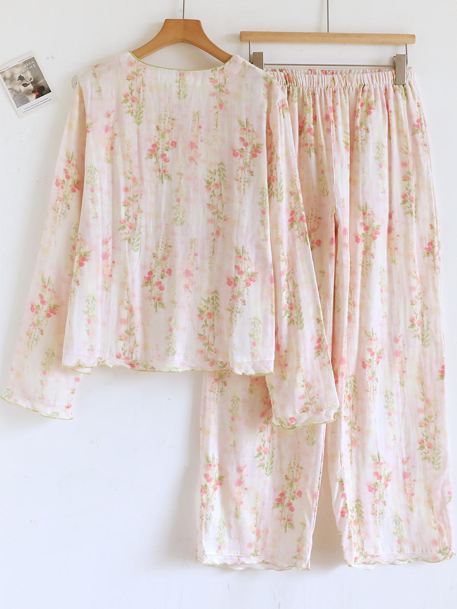 Plus Size Women Floral Print Minimalist V_Neck Cotton Pajama Set