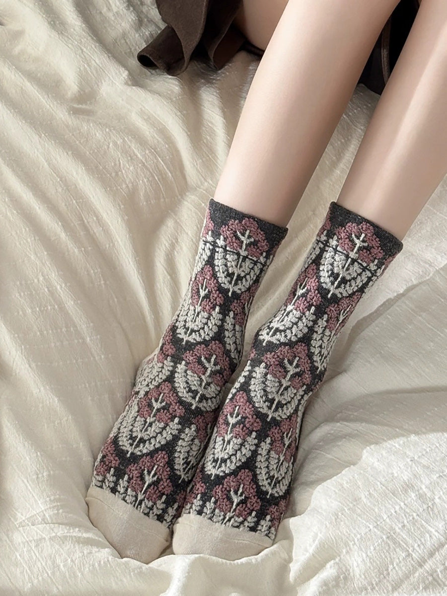 5 Pairs Women Floral Jacquard Mid-Calf Cotton Socks