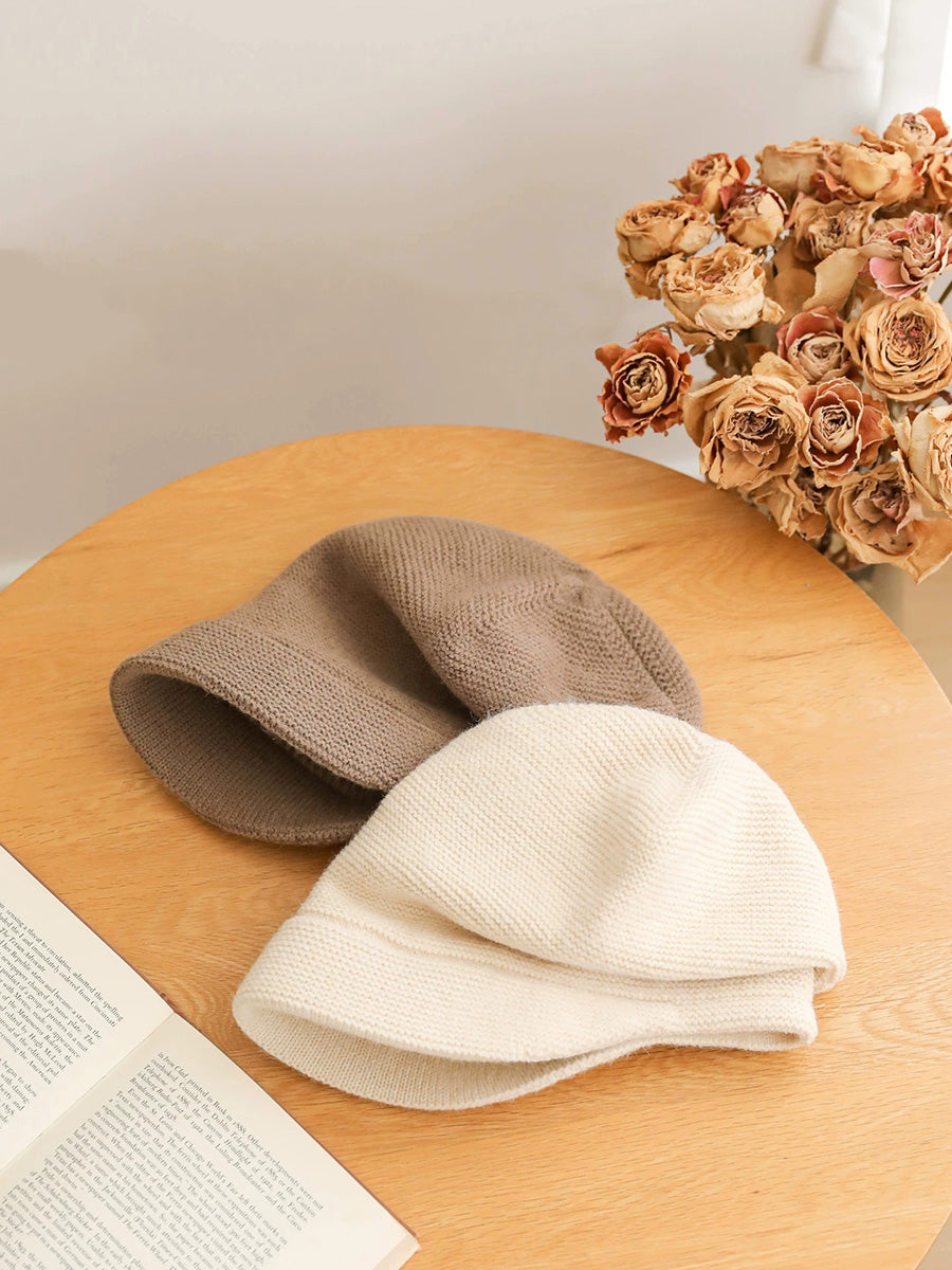 Women Solid Color Warm Ear-Covering Short-Brim Slouchy Beanie