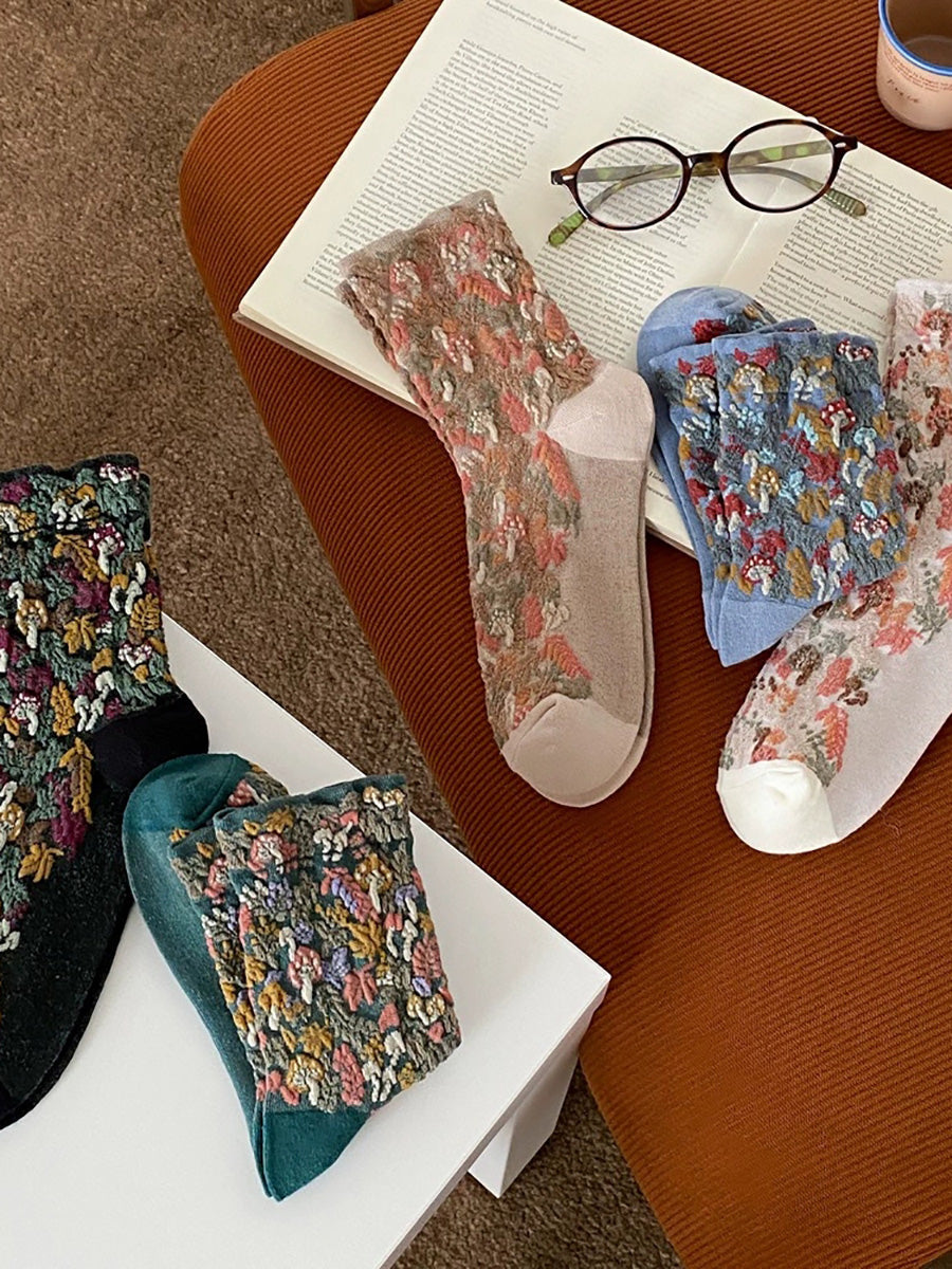 5 Pairs Women Winter Vintage Floral Cotton Socks