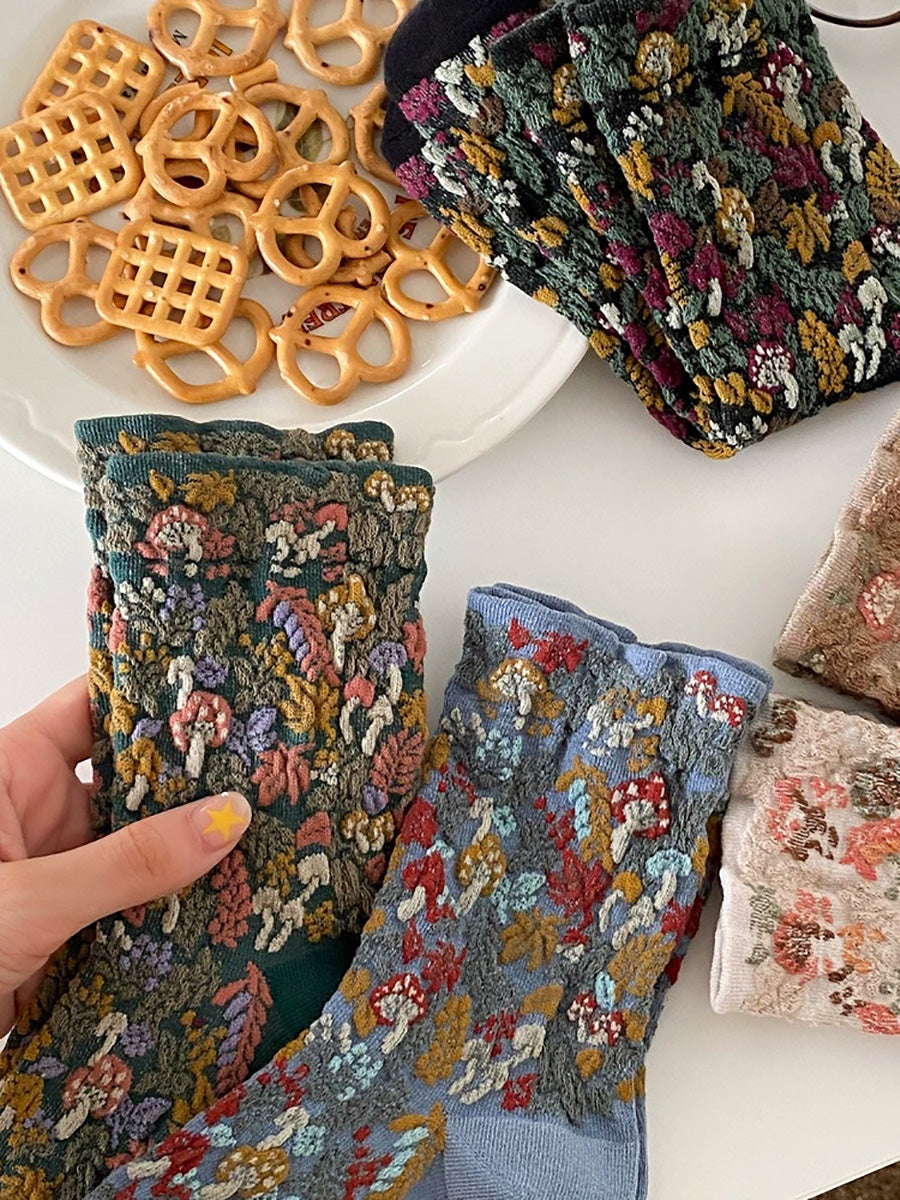 5 Pairs Women Winter Vintage Floral Cotton Socks