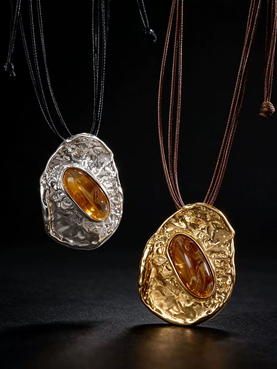 Women Faux Natural Amber Pendant Necklace